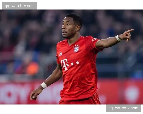 拜仁可控疯魔战术体系 防线常驻中线进攻时变阵2-2-6